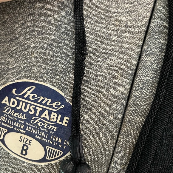 TWO Karen Millen Front Tie Boleros - Picture 14 of 16